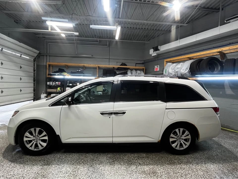 2014 Honda Odyssey - photo 4