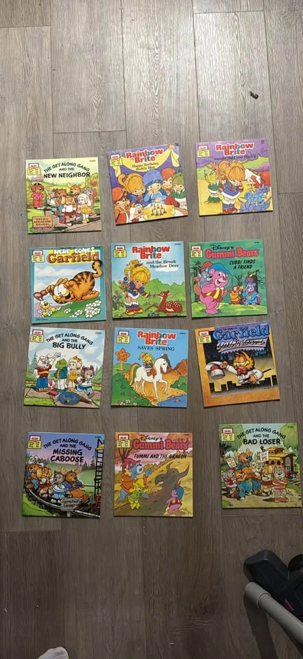 RARE Vintage 1980s Disney Carrying Case + 12 Book & Tape Set - photo 3