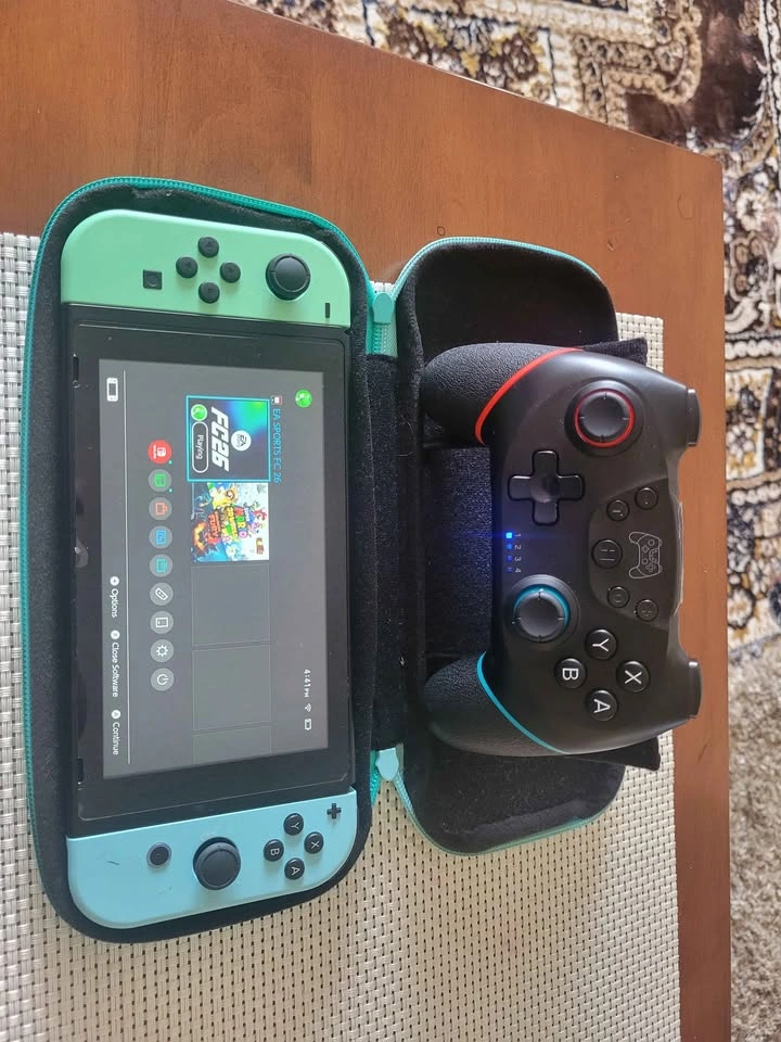 Nintendo Switch Animal Crossing Special Edition Bundle 🏝️🎮 - photo 2
