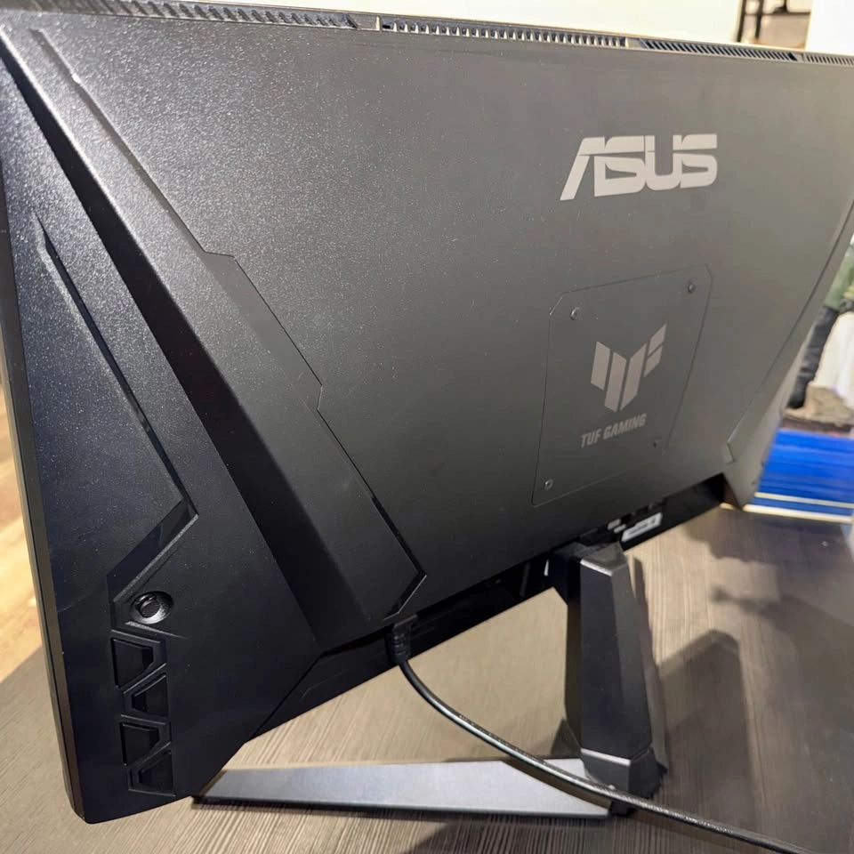 ASUS TUF Gaming Monitor 27” 180hz - photo 2