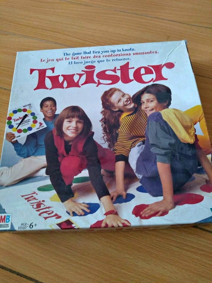 Twister game (used)