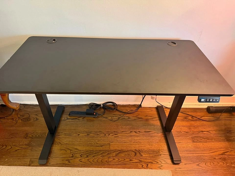Height Adjustable Electric Standing Desk & Chair