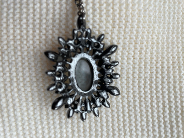 Banana Republic Pendant - photo 3