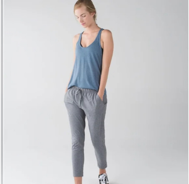 Lululemon Knit Tank, Blue, Size 8 - photo 3