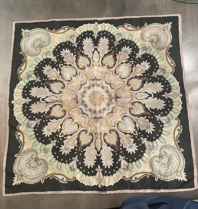 Square Silk Scaft 54 x 54 cm - photo 2