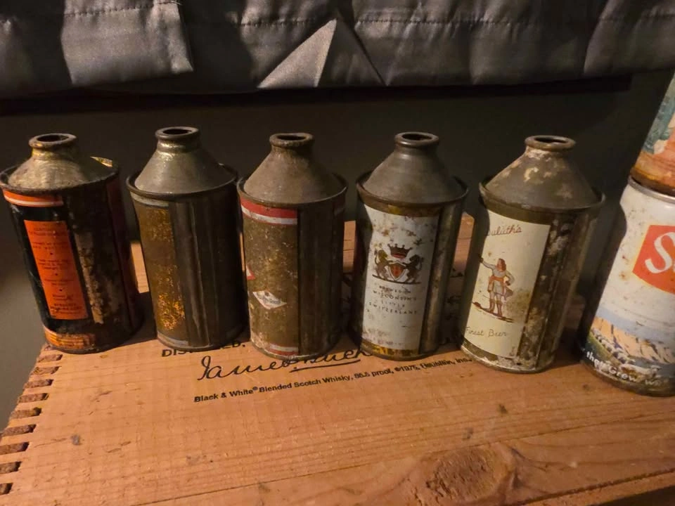 Lot of Cone tops and a few pull tabs - photo 4