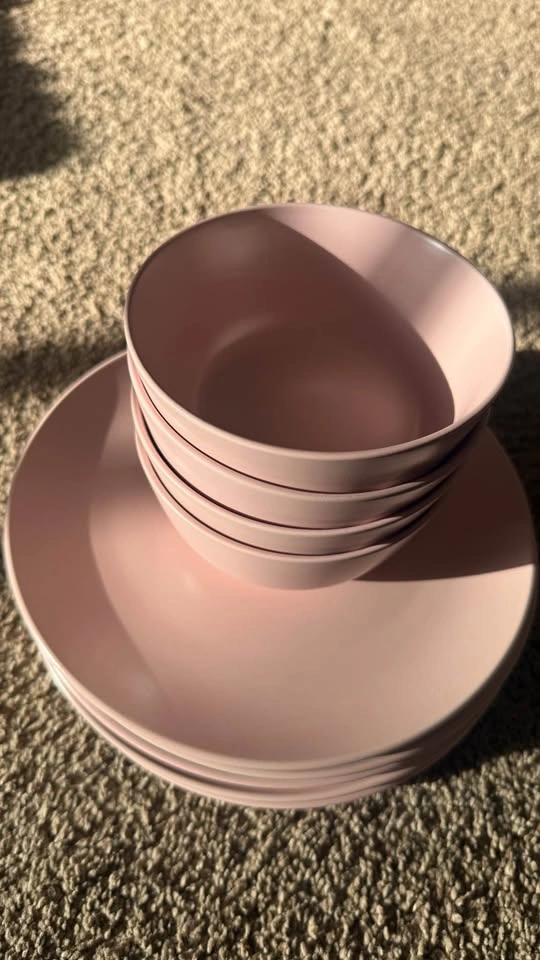 Moving sale- IKEA set - photo 2