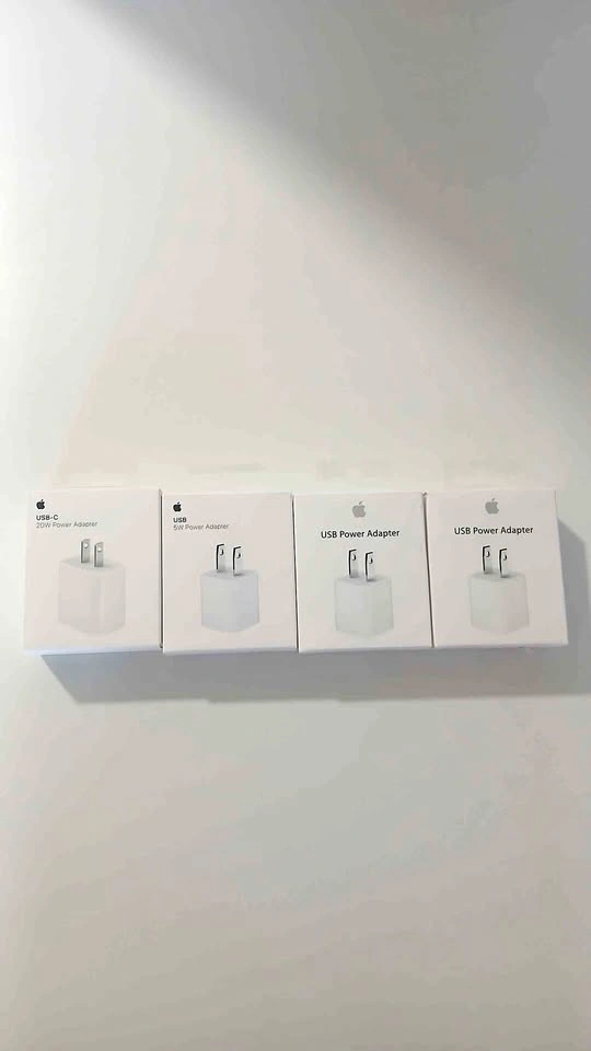 4 Apple Power Adapters - Brand New