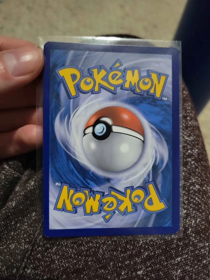 Reshiram rc22 - $150 OBO - photo 2