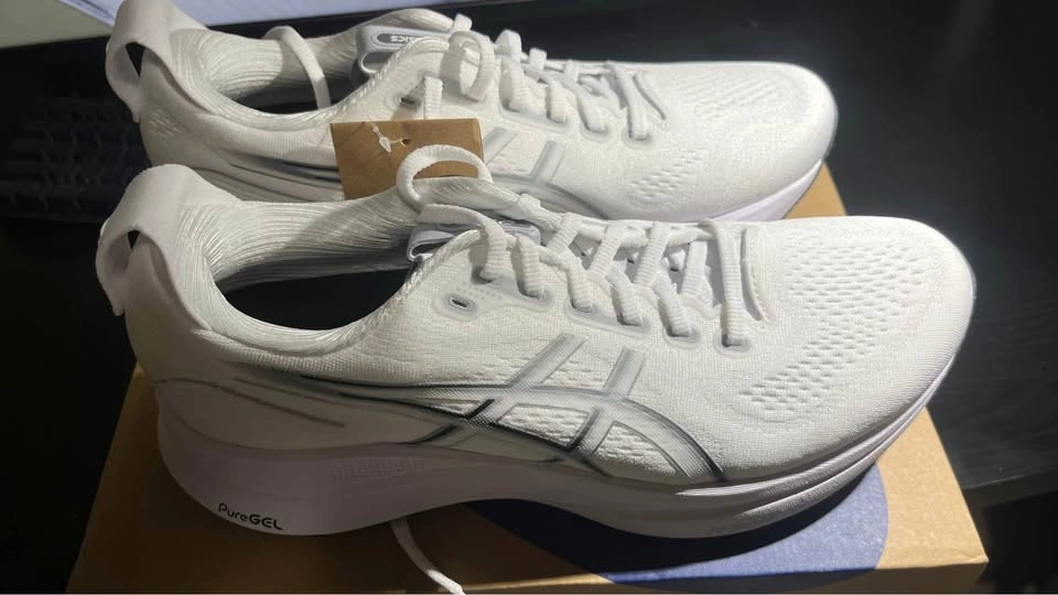 Gel Kayano 32 Size 10 - photo 2