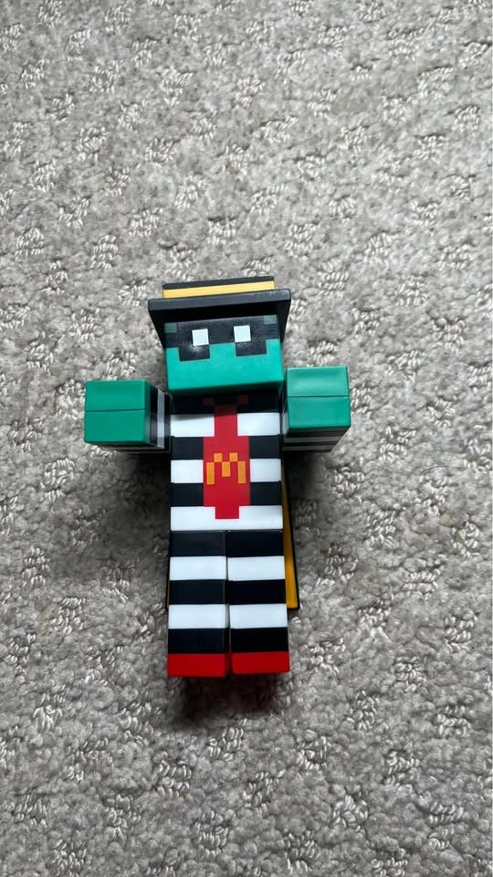 McDonald’s Minecraft Toy: Zombie Hamburglar - photo 2