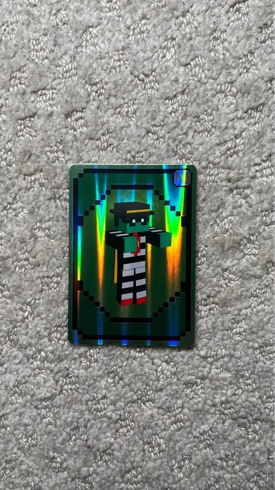 McDonald’s Minecraft Toy: Zombie Hamburglar - photo 3