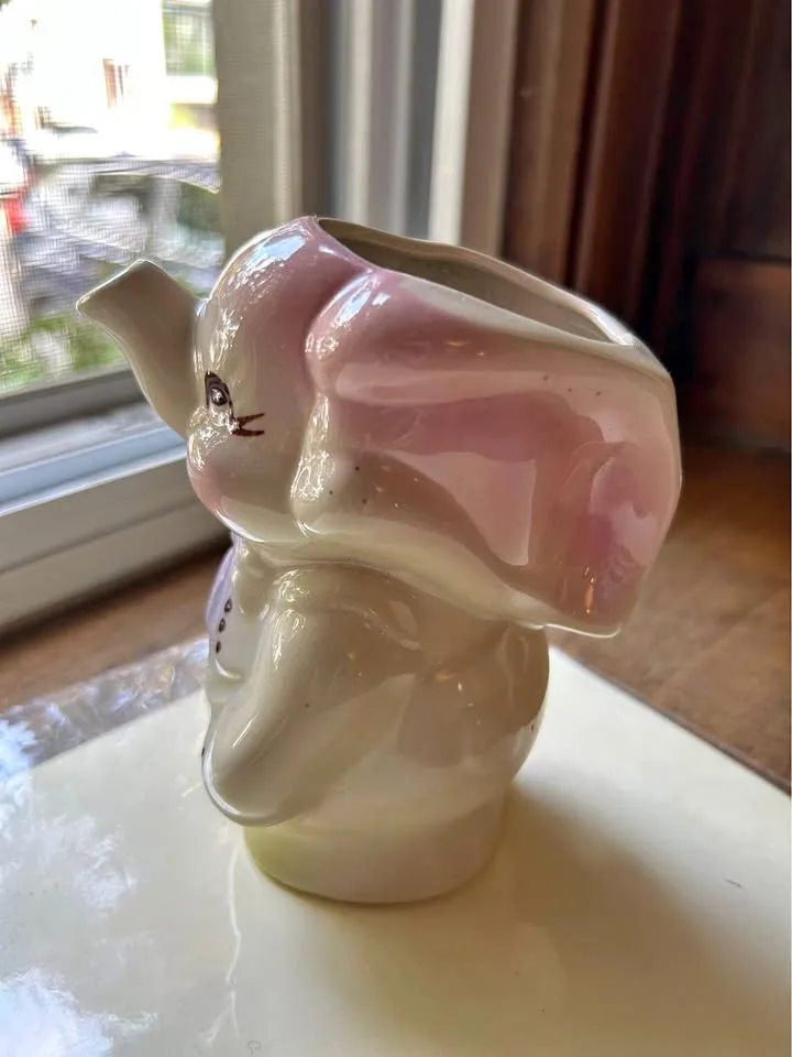 $5  Vintage elephant Disney Dumbo  Creamer 5" Vase Shawnee thumbnail