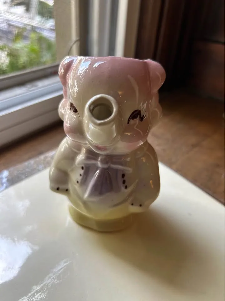 $4 Vintage elephant Disney Dumbo  Creamer 5" Vase Shawnee image indicator(2)