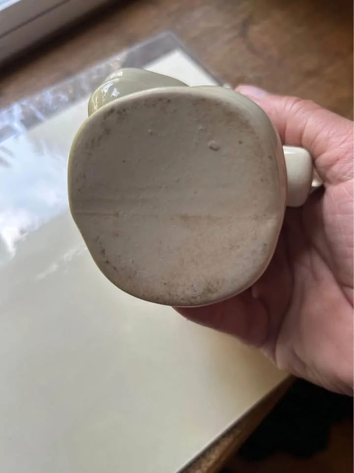 $4 Vintage elephant Disney Dumbo  Creamer 5" Vase Shawnee image indicator(5)