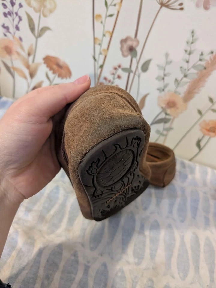 Manitobah Moccasins - photo 5