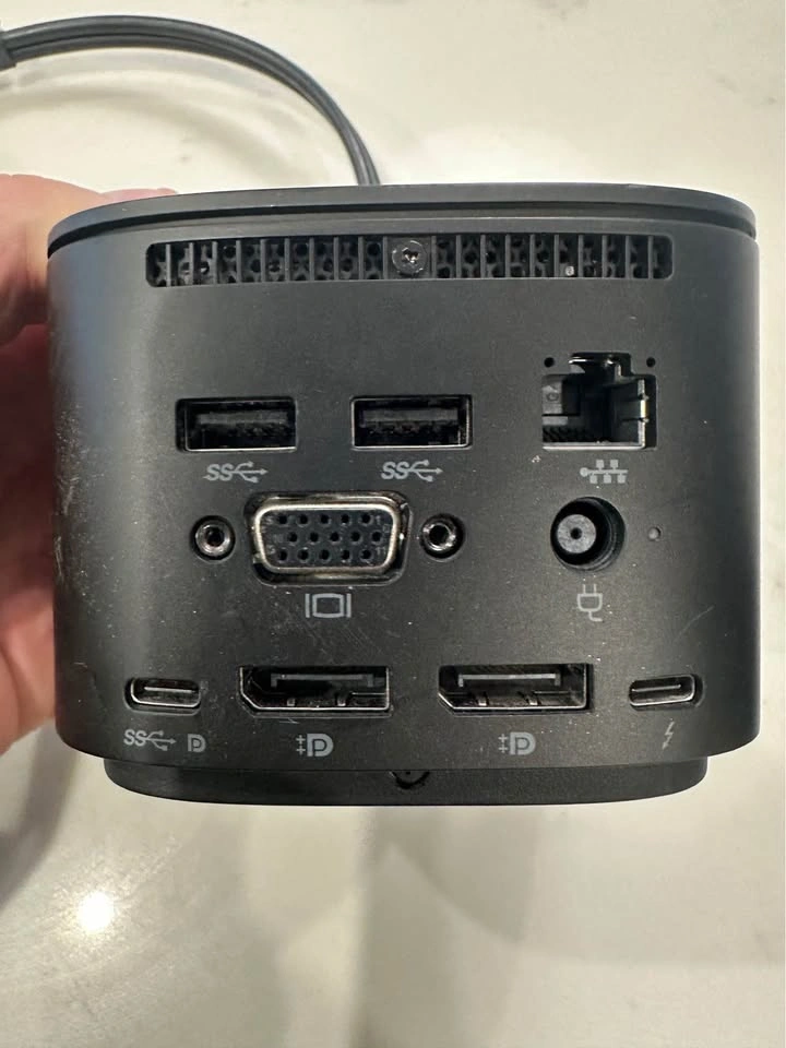 HP Thunderbolt Dock G2 with Combo Cable - photo 2