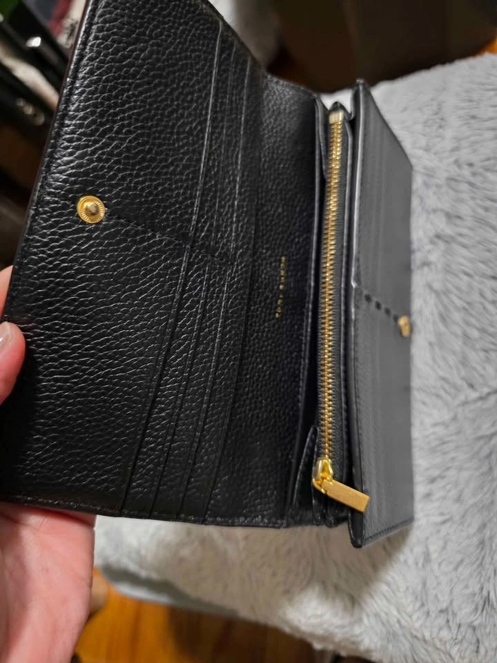 Black Leather Continental Wallet (Embroidered Logo) Tory Burch - photo 3
