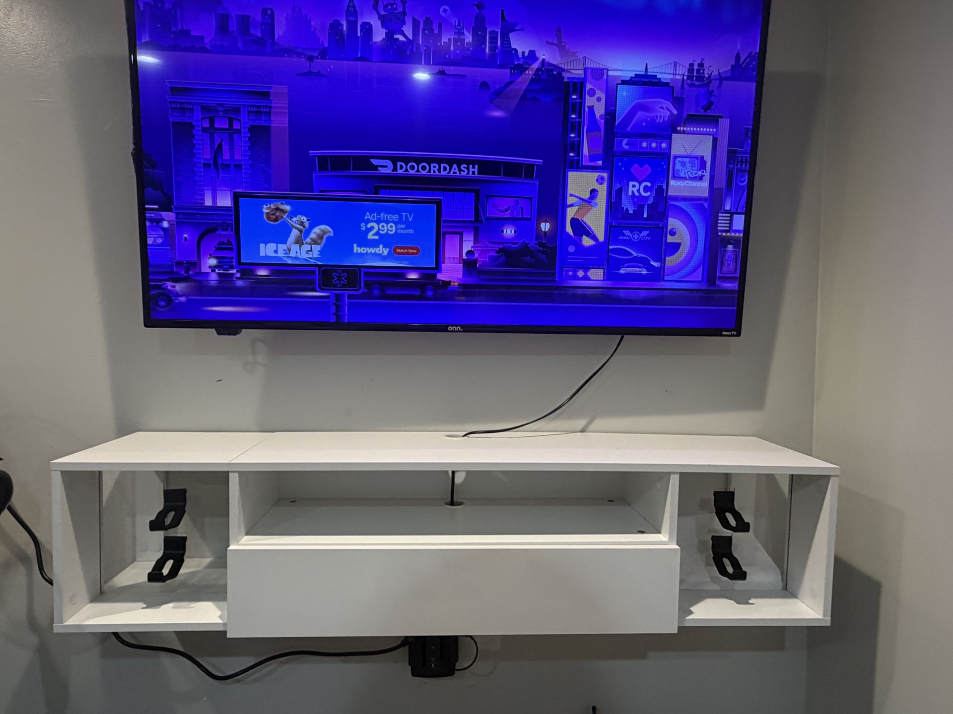 SogesPower Floating TV Stand with LED Lights - Modern White 55"