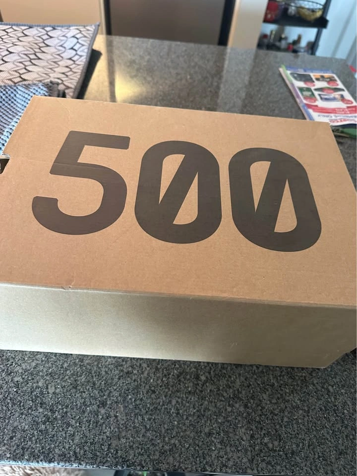 Yeezy 500 Utility Black Size 11.5 - photo 2