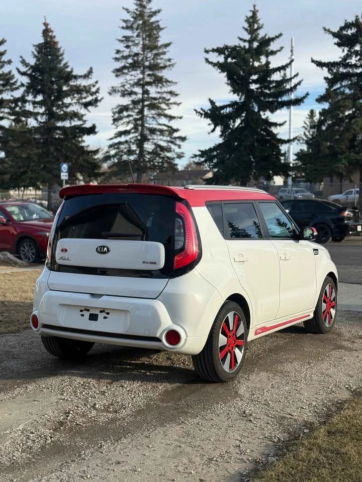 2014 Kia Soul SX - photo 4