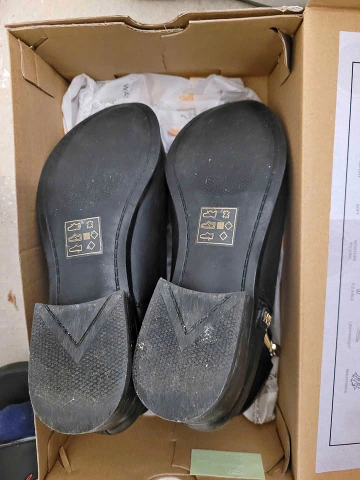 Aldo Women Leather Shoes 6 or 6.5