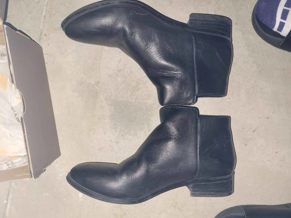 Aldo Women Leather Shoes 6 or 6.5 - photo 2