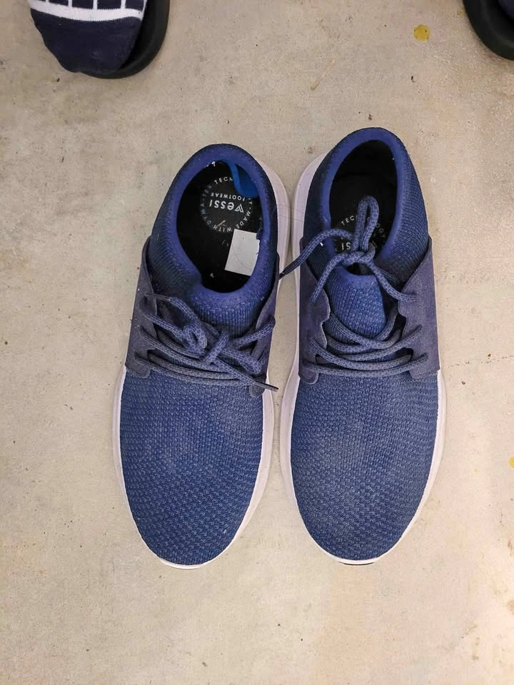Vessi Classic Shoes (Still Waterproof) M9