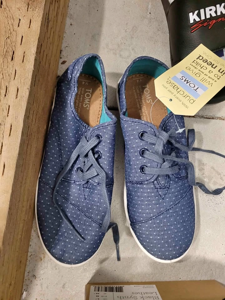 Toms Shoes Women's Ink Canvas Perforated Paseos Shoes