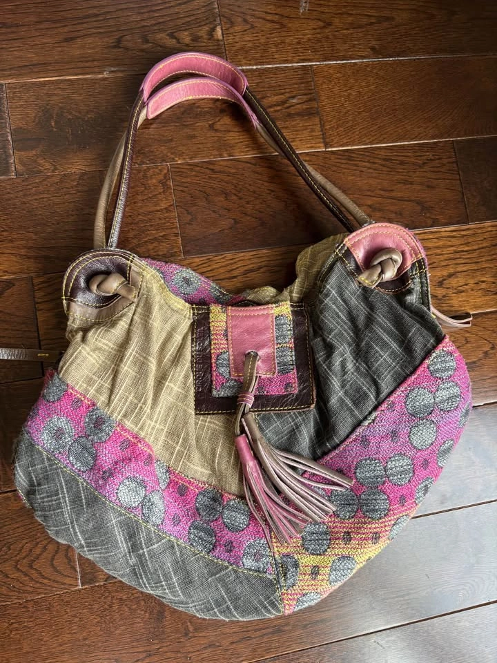 Cirque du Soleil Vintage Geometric Patchwork Tassel Shoulder Bag - photo 2