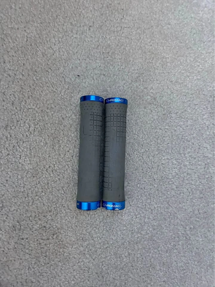 Chromag Grips