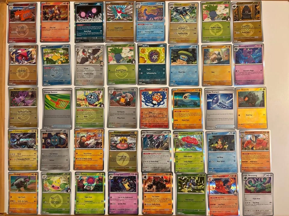 Pokemon 80 card holo lot ✨