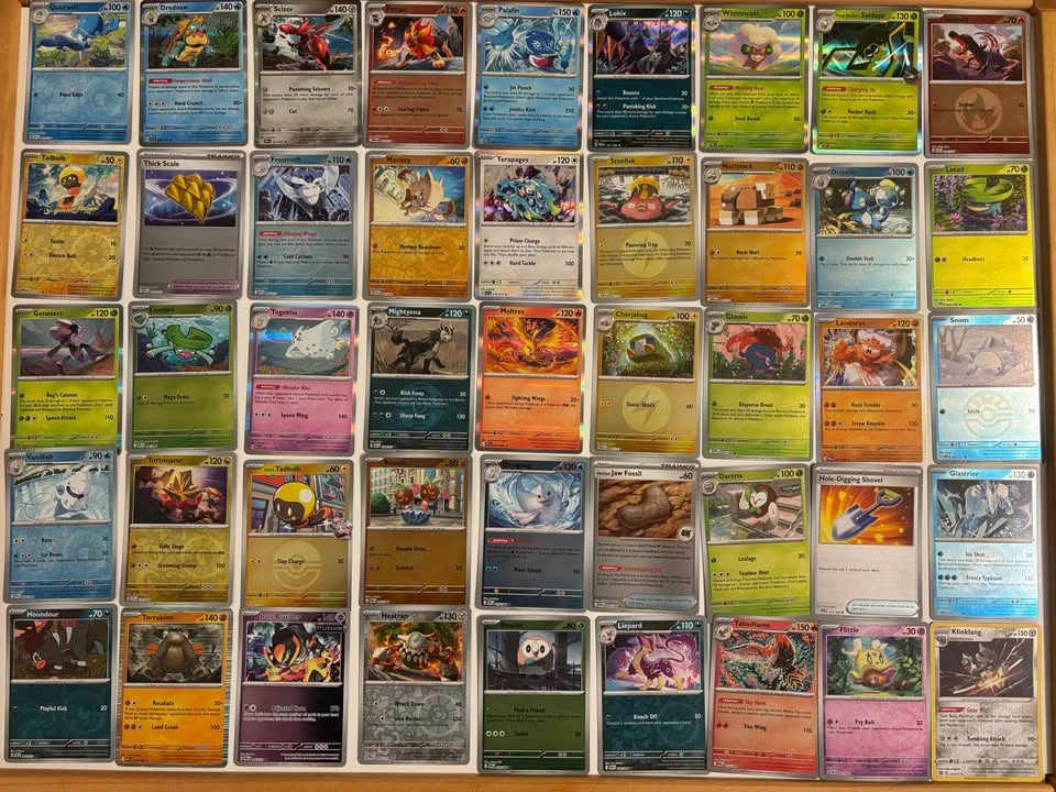 Pokemon 80 card holo lot ✨ - photo 2