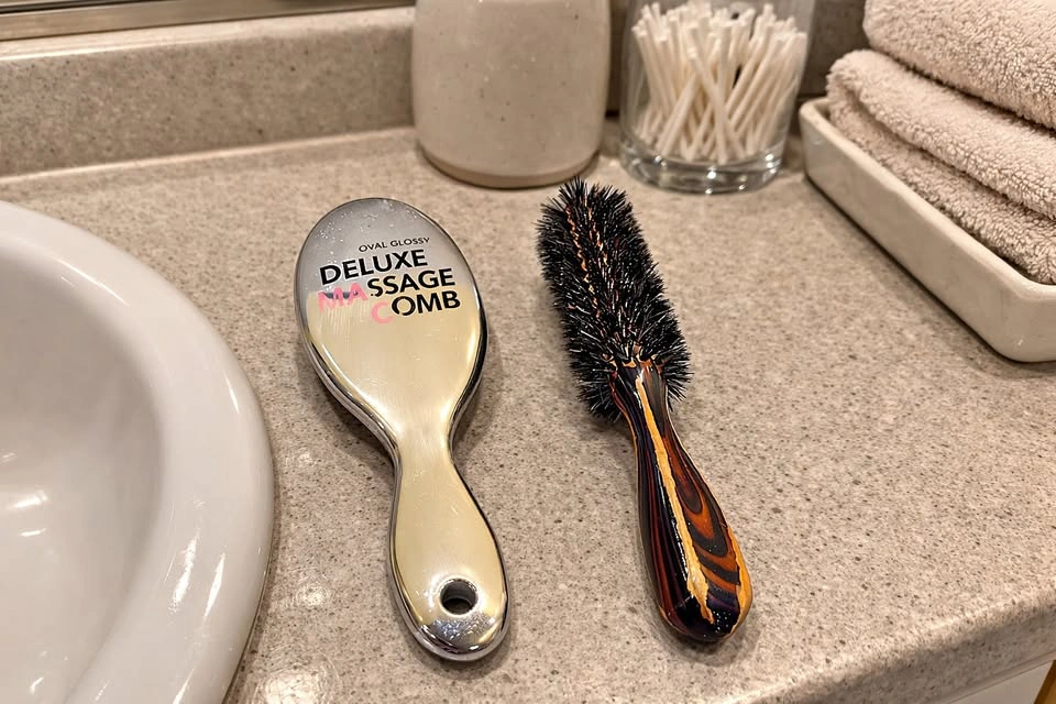 Hair Brush Set – Massage Brush & Round Styling Brush