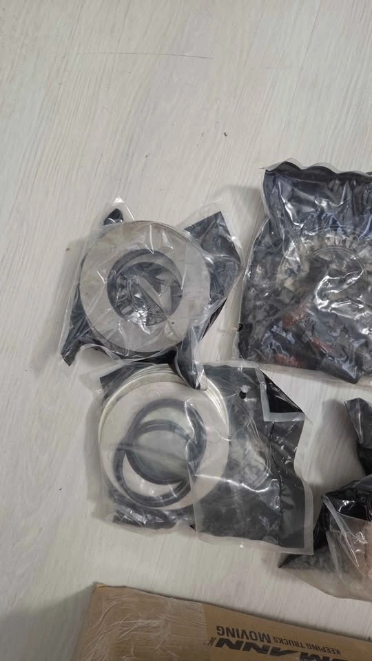Automann Truck Bearing / Hub Rebuild Kit – Seals, Bearings - photo 4