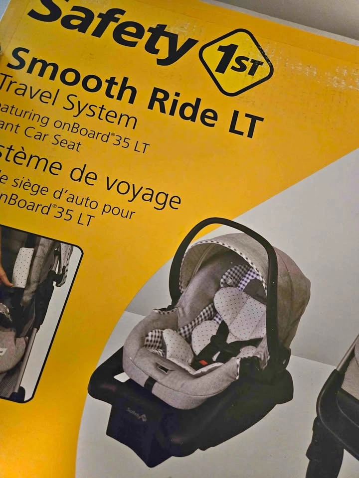 Infant car seat & bath tub