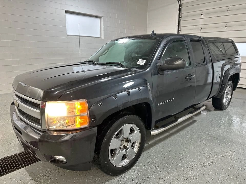 2010 Chevrolet Silverado 1500 LTZ 4WD Ext Cab