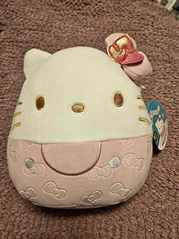 50th Anniversary Hello Kitty Bows Squishmallow