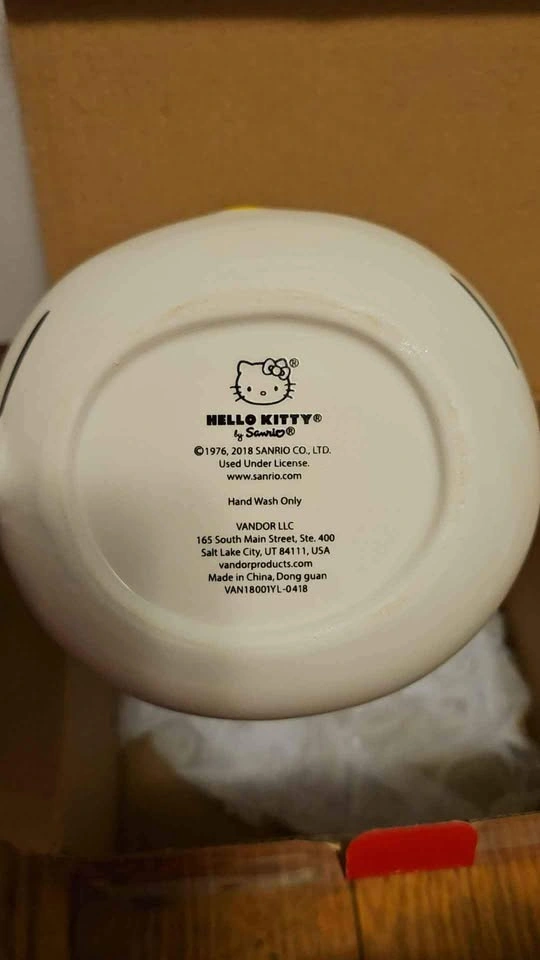 Hello Kitty Mug Red Bow Hand Painted - photo 4
