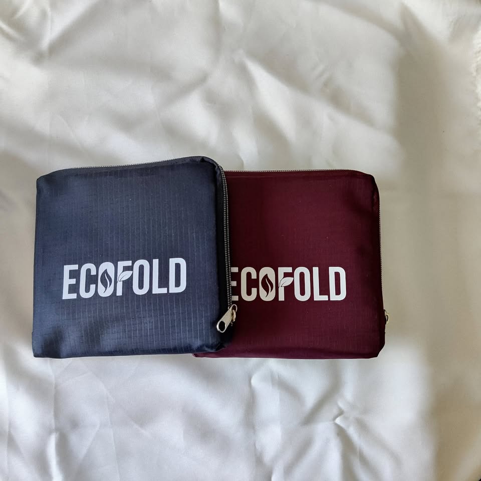 Reusable Shopping Bag🌍 Ditch the Plastic, Embrace the Fold! 🛍️