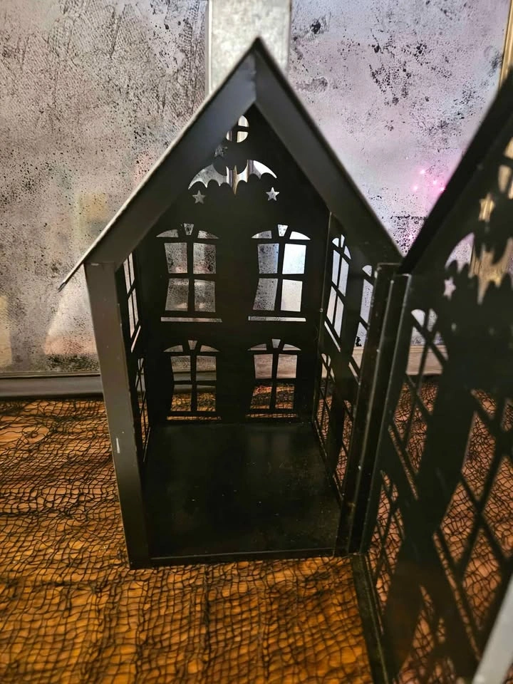 Halloween Haunted House Galvanized Lantern - photo 5