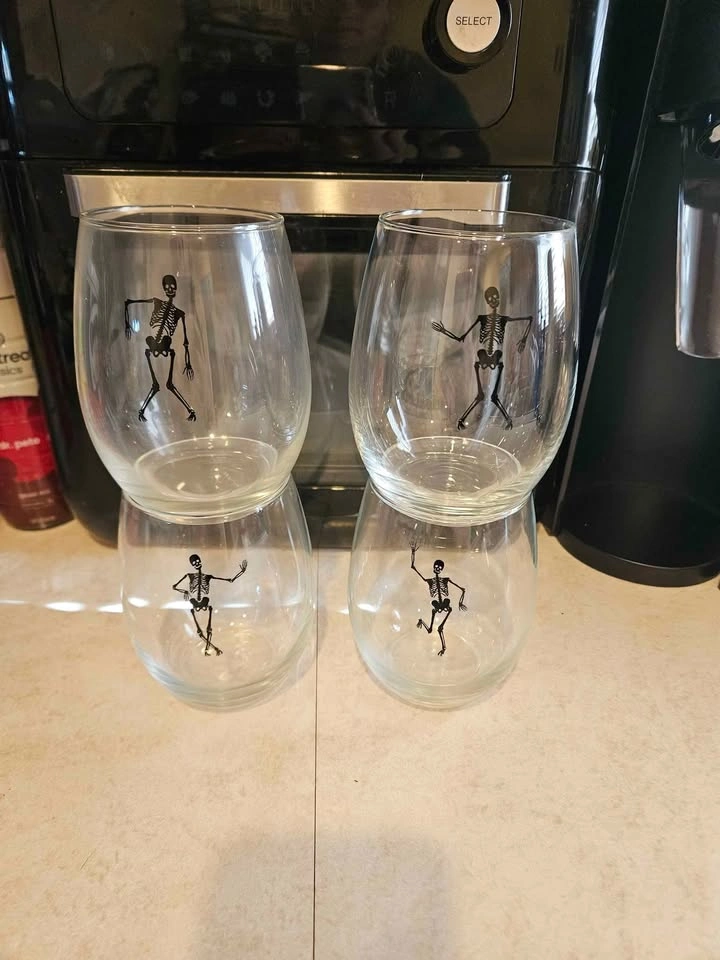 Halloween Dancing Skeleton Wine Glasses Stemless - photo 2