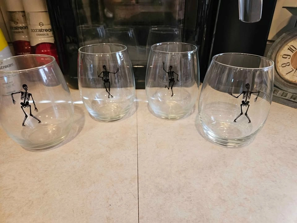 Halloween Dancing Skeleton Wine Glasses Stemless - photo 3