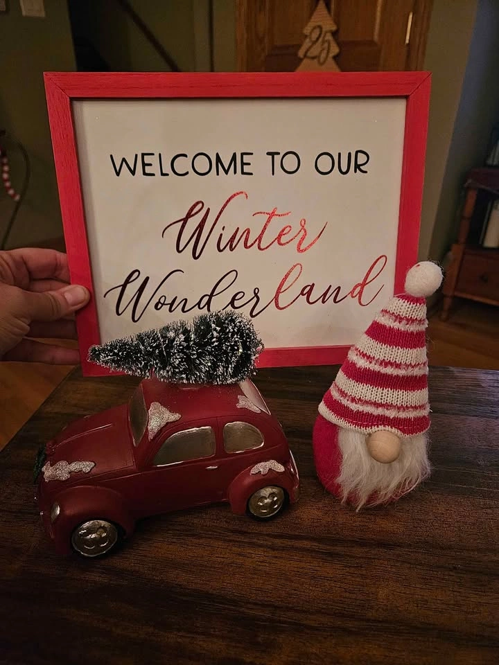 Christmas Decor Sign Gnome and Red Car - photo 2
