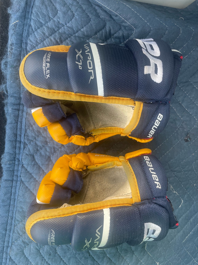 Bauer Vapor X70 Hockey Gloves - photo 2