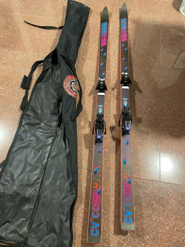 Ski K2 Triaxial 8.3 - 195 cm - Salomon 957 bindings thumbnail