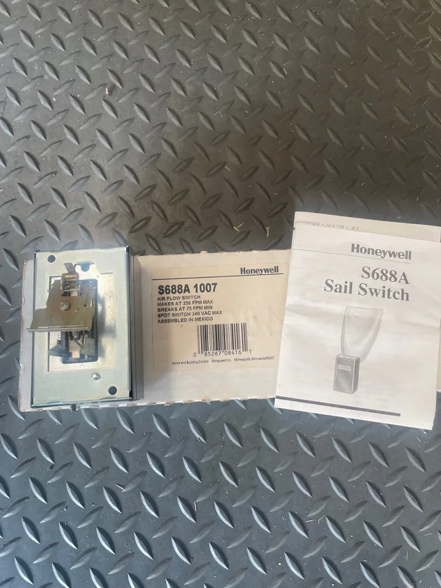 Honeywell S688A1007 Sail Switch - New thumbnail