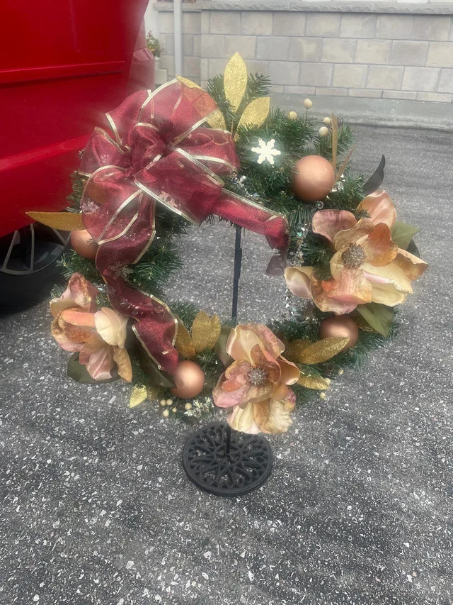 Christmas wreath thumbnail