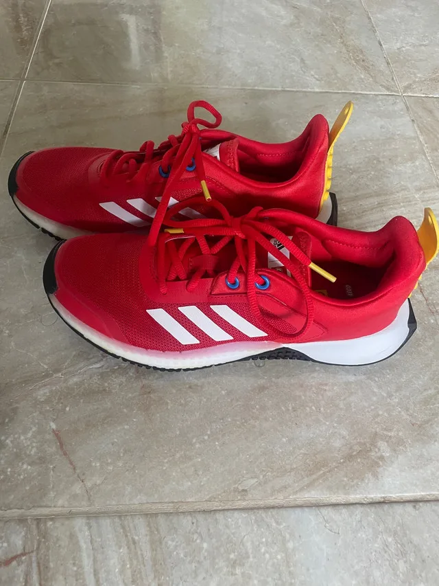 Adidas Lego sneakers size 6 image indicator(2)