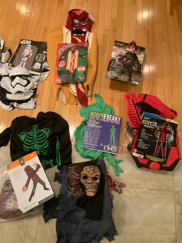 Halloween costumes- many sizes thumbnail